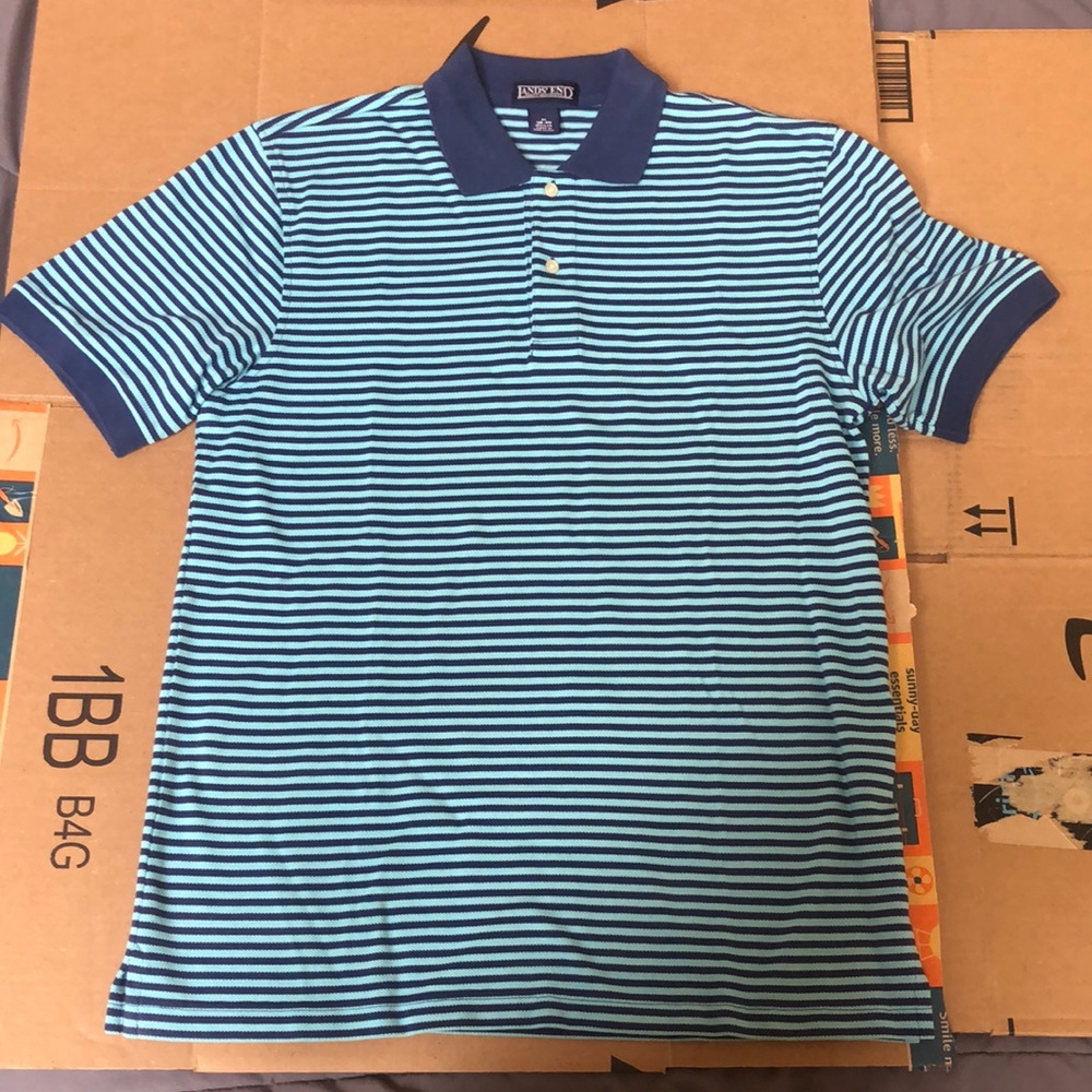 Lands End Polo. Men’s Medium, 100% cotton